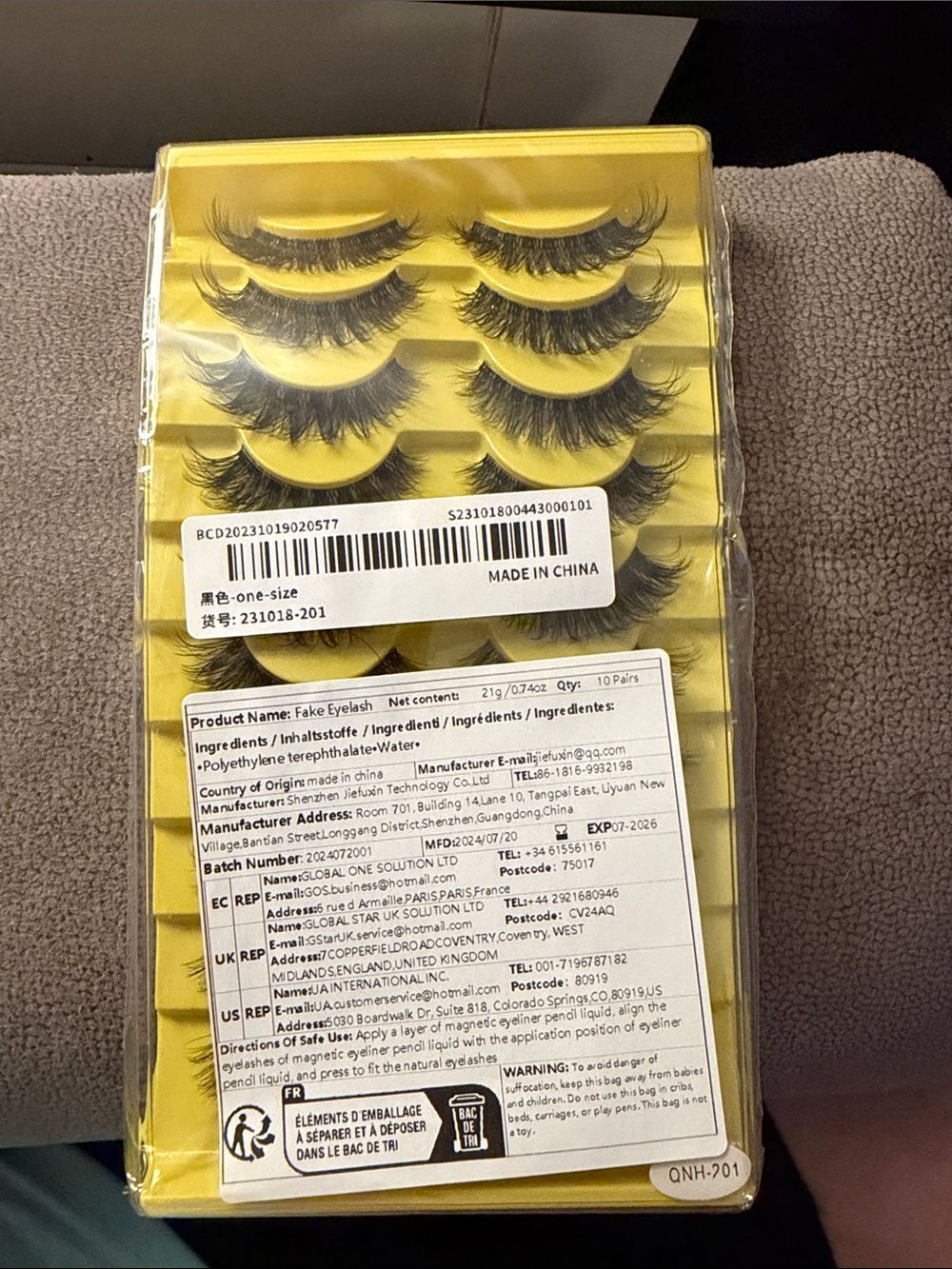 10 Pairs Dramatic Black False Eyelashes - Flared Volume